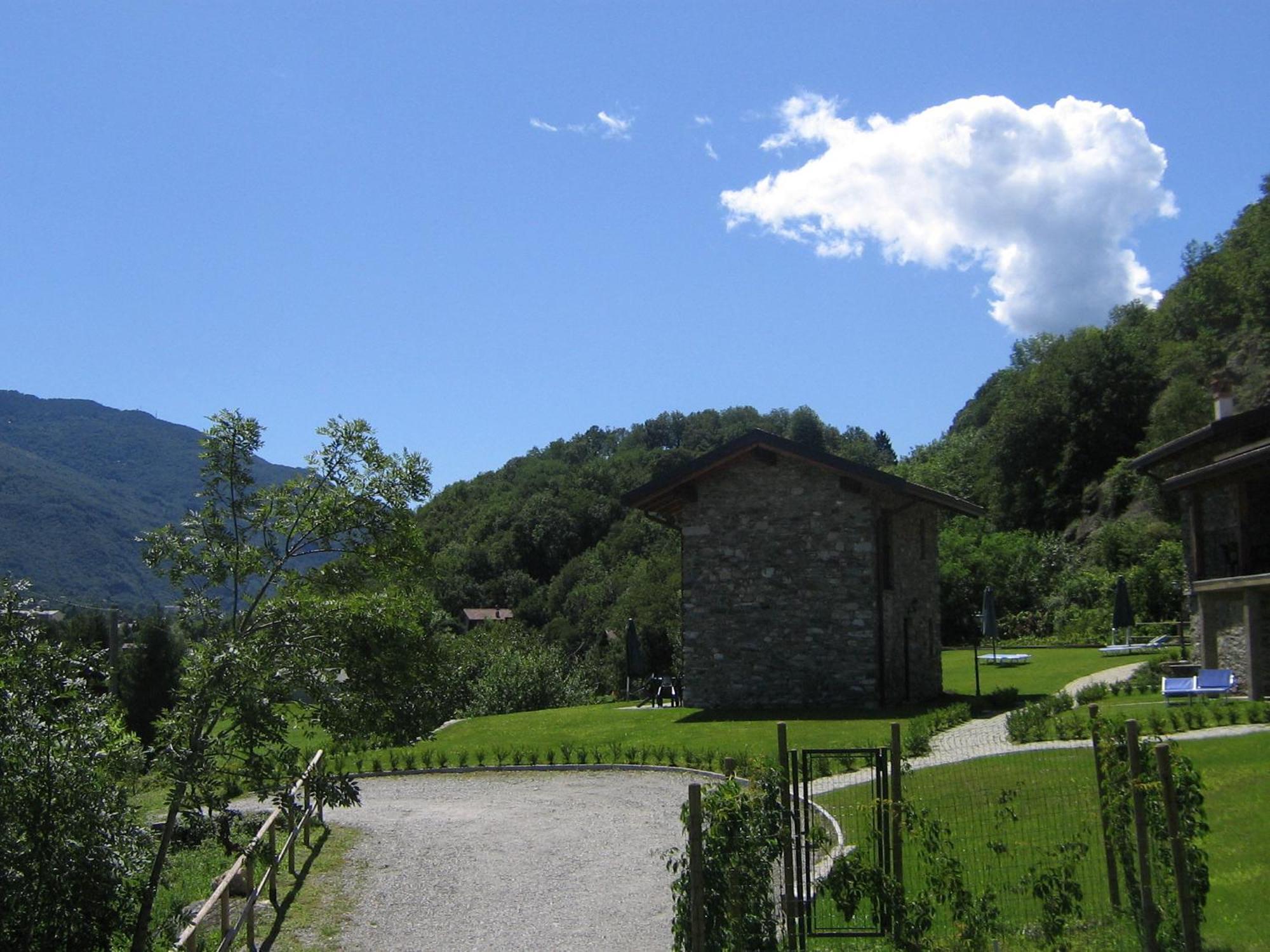 Borgo Erbiola Villa Colico Exterior photo