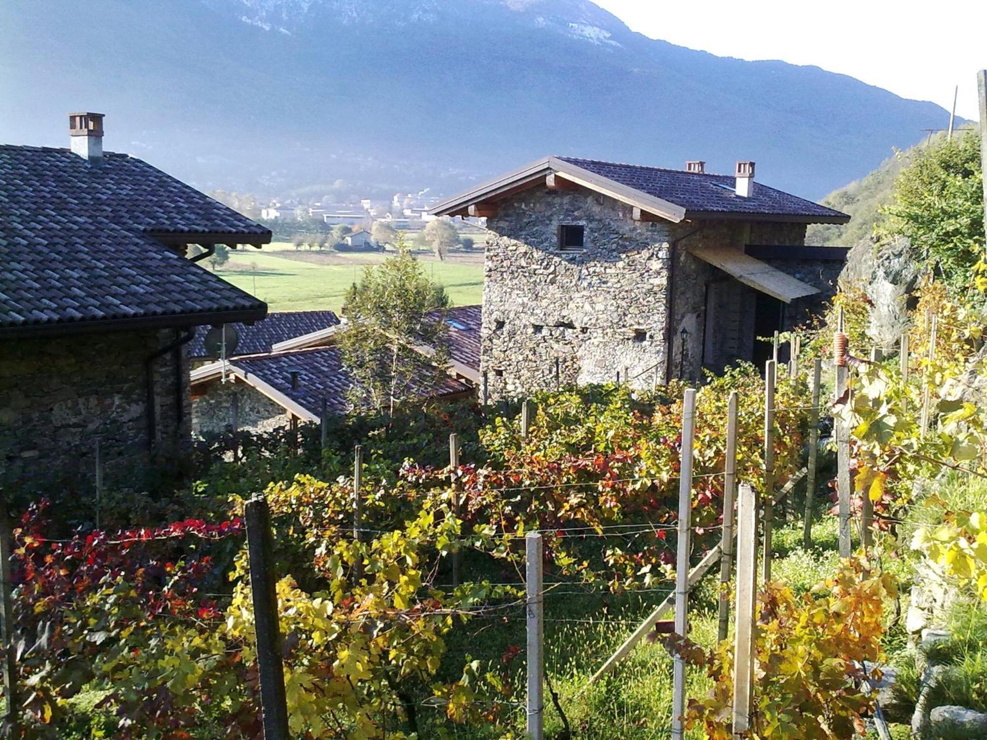Borgo Erbiola Villa Colico Exterior photo